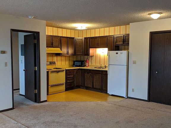 5th image of 4953 Dartmouth Dr APT 1