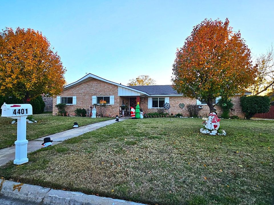 1st image of 4401 McArthur Cir