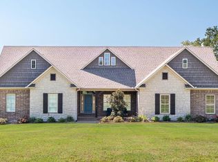 4 Woodridge Dr, Greenbrier, AR 72058