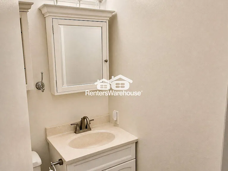 2775 Upland Ct — Photo 16