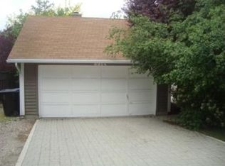 6924 S Hillside Village Cir, Salt Lake City, UT 84121