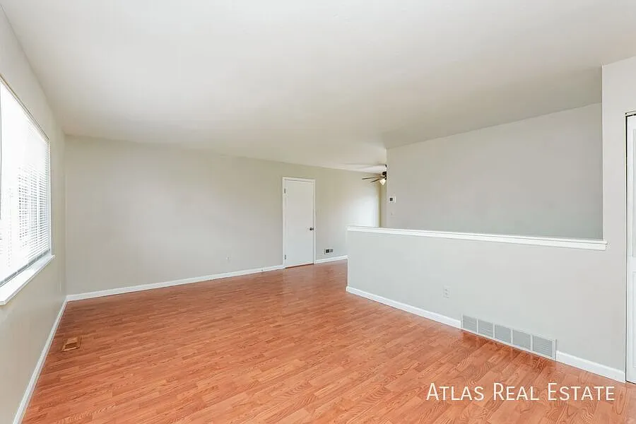 Coming Soon! || Spacious 4 Bedrooms 2 Bathrooms Ranch With A/C! — Photo 3