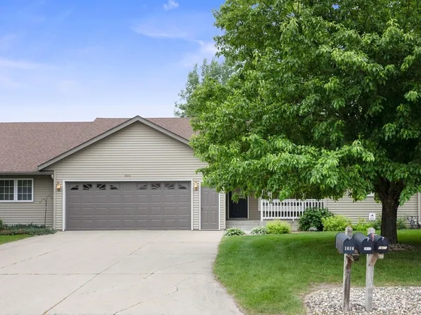1614 McLeod Ave N, Glencoe, MN 55336
