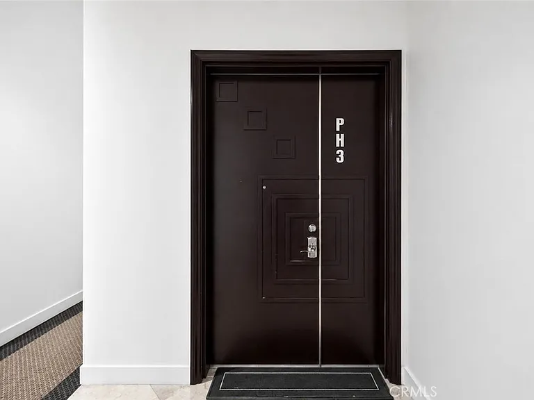 401 N Serrano #Penthouse 3 — Photo 18
