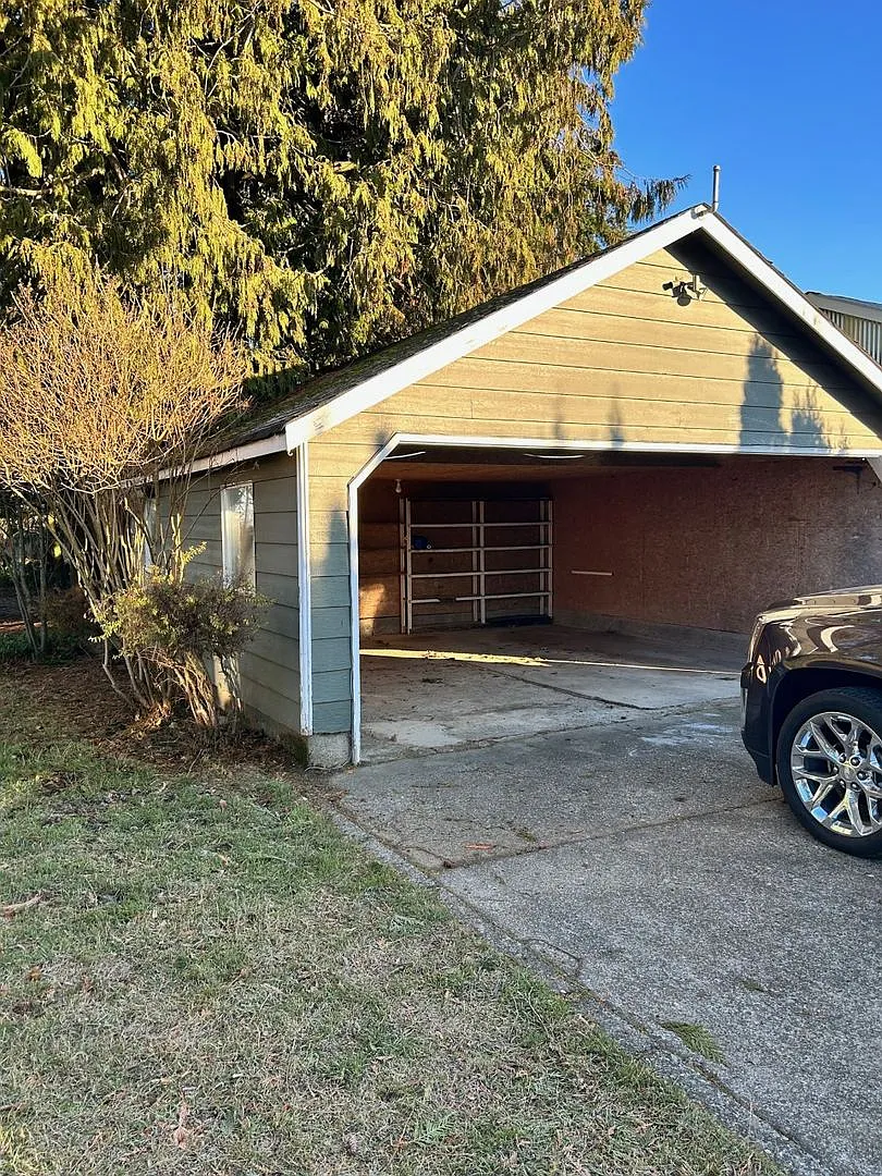 North County Lynden Home for Rent — Photo 2