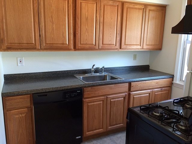 2nd image of 110 Parkside Gdns