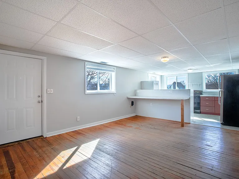 84 E Main St — Photo 3