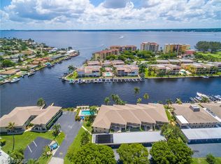 4005 SE 19th Pl #2, Cape Coral, FL 33904