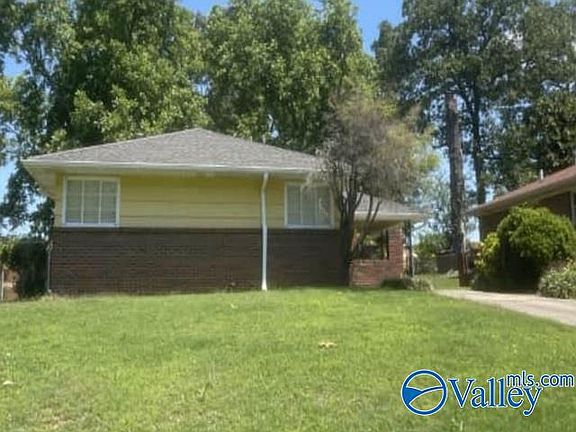 4th image of 1045 50th St
