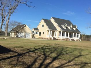 1500 Davis Rd, Screven, GA 31560