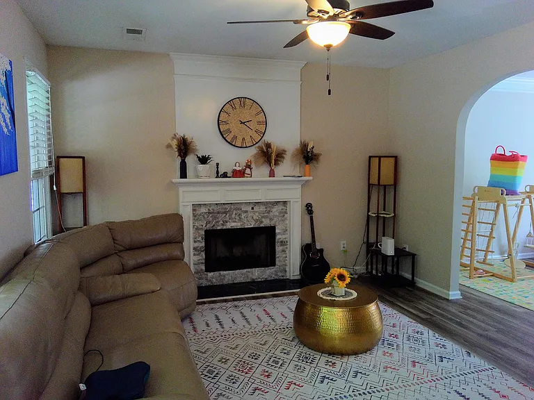 2015 Aldbury Ln — Photo 36