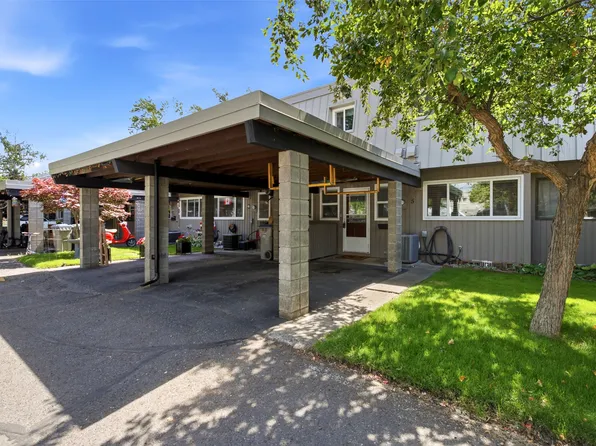 249 Kitchener Cres #5, Kamloops, BC V2B 1B9