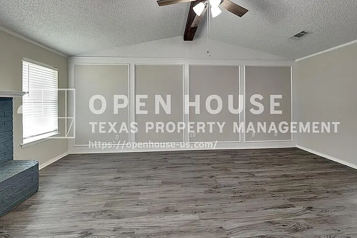403 Walden Trl — Photo 5