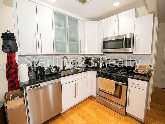 5th image of 2315 Astoria Blvd #6H