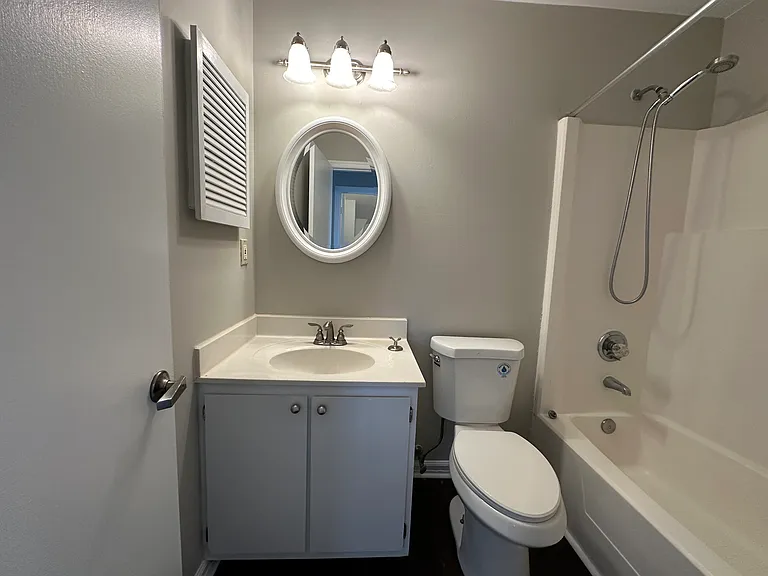 4809 Cliffony Dr — Photo 33