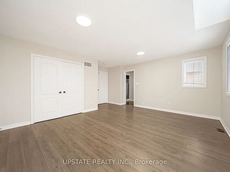 46 Velvet Grass Ln — Photo 12