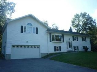 213 Riley Rd, New Windsor, NY 12553