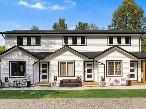 707 Kelsey Way, Sayward, BC V0N 1A0