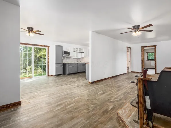 6665 County Road 54, Mount Perry, OH 43760