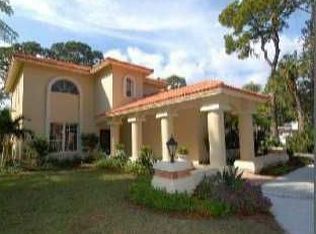 1730 S Lake Shore Dr, Sarasota, FL 34231