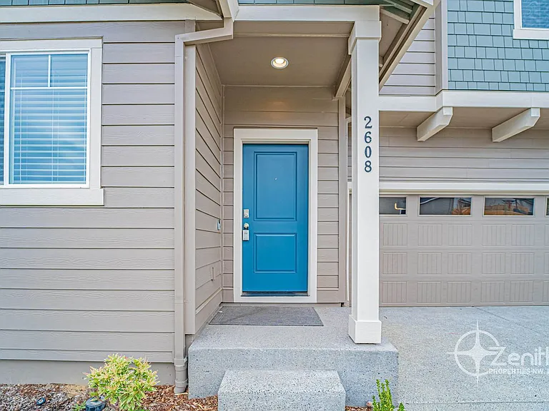 2608 S White Salmon Dr — Photo 5