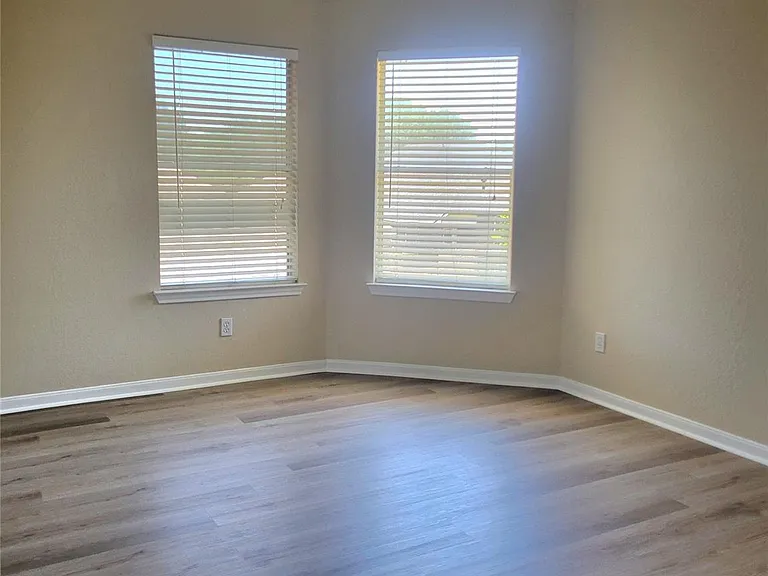 2134 Hill Canyon Ct — Photo 30