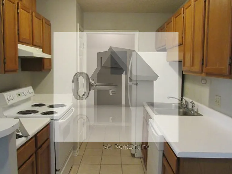 2303 W Michigan Ave #H-7 — Photo 4