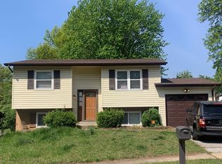 11671 Briarbrae Ct, Saint Louis, MO 63138