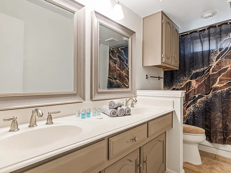 2937 Shalimar Dr — Photo 25