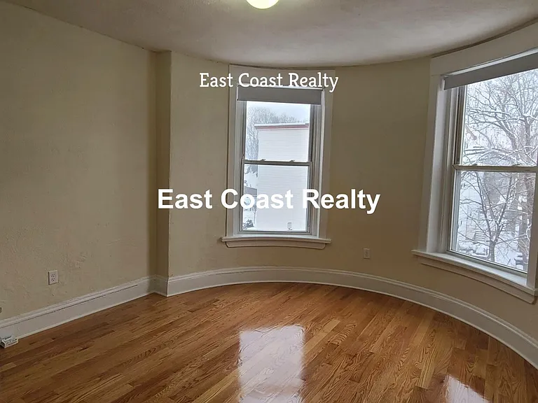 7 Mount Hood Rd #4 — Photo 12