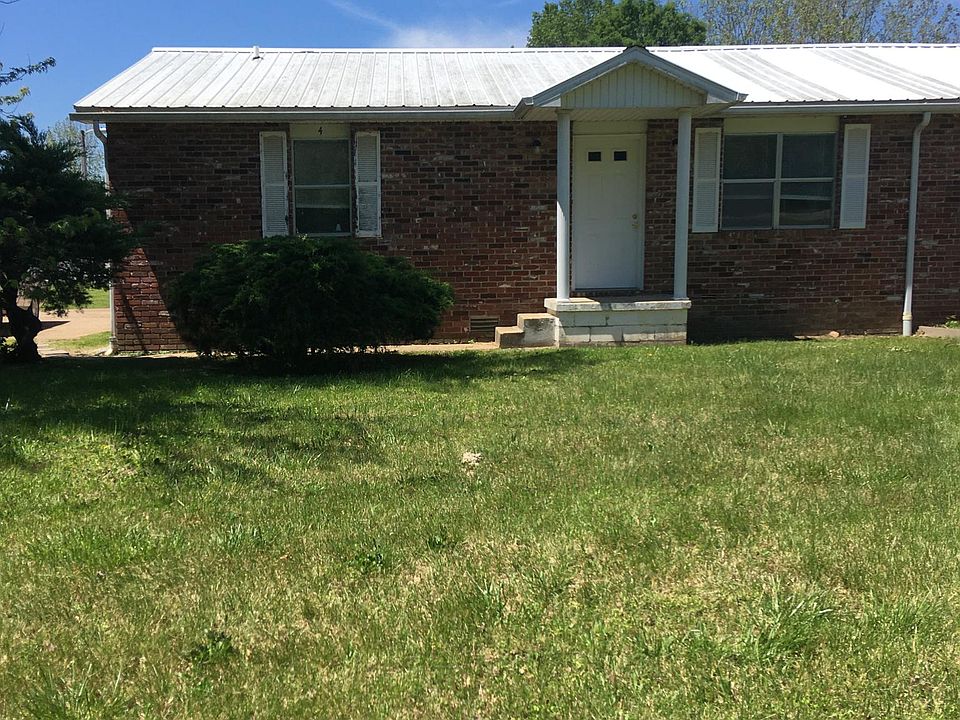 1st image of 2404 W Maud St