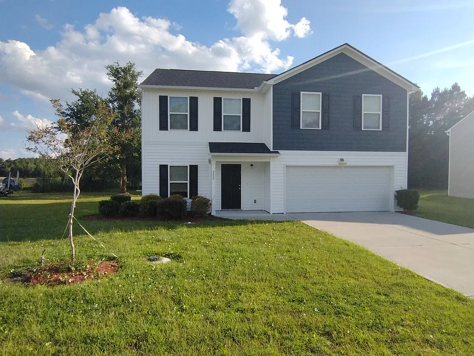 227 Saddle Brooke Trce