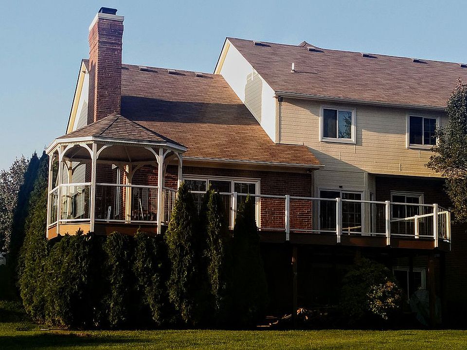 2nd image of 40501 Coachwood Cir