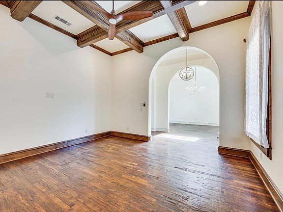 Alternate View of Living Room