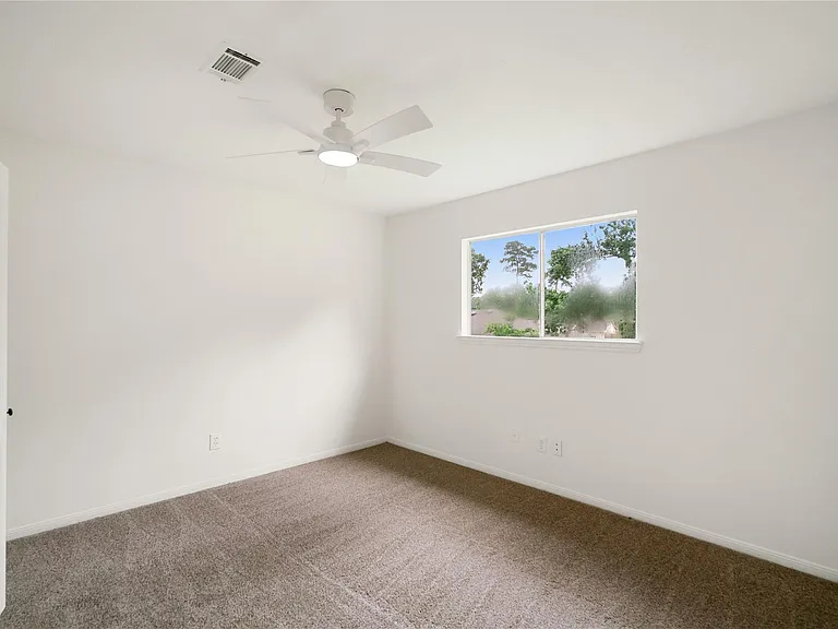 915 S Diamondhead Blvd — Photo 21