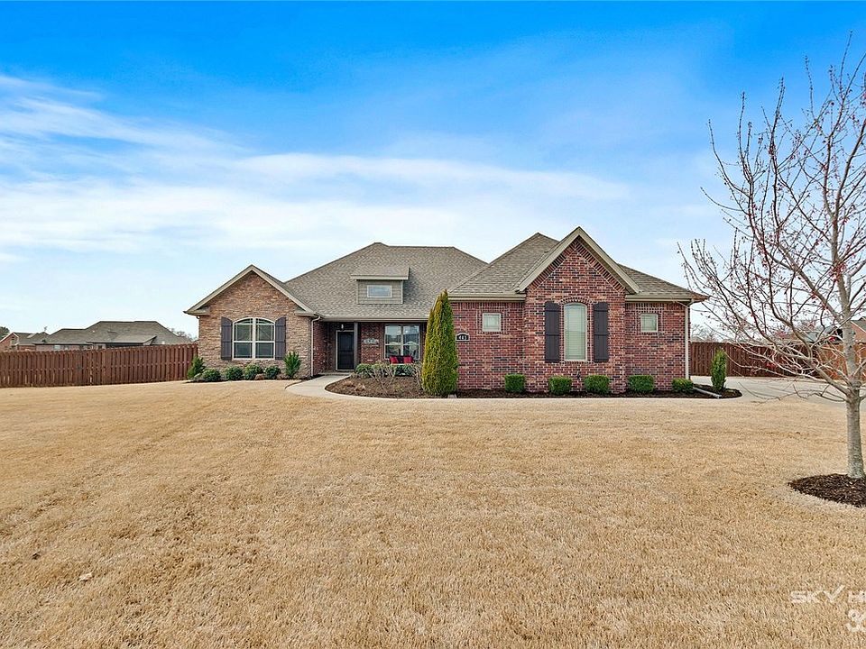 1st image of 443 Wildcrest Dr
