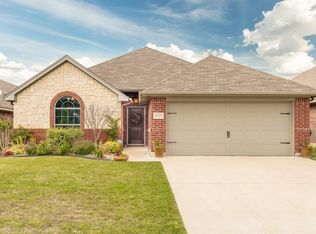 5705 Main St, Watauga, TX 76148