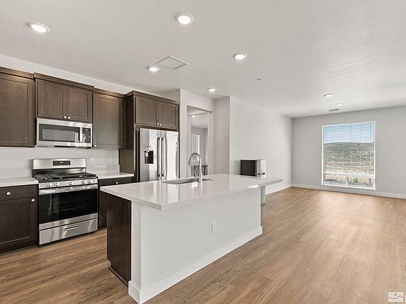 3rd image of 5412 Skystone Dr