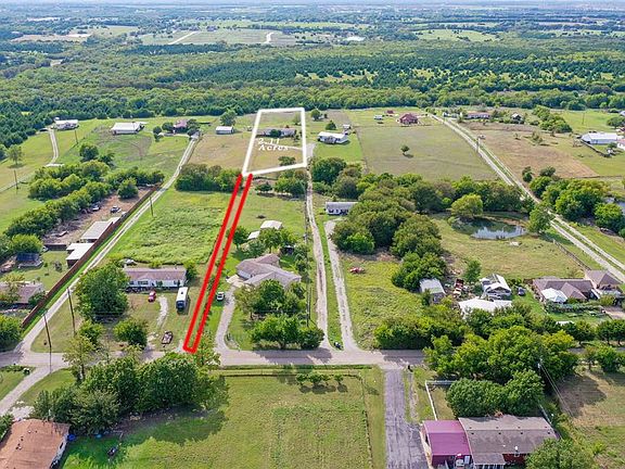 2nd image of 1354 County Road 490