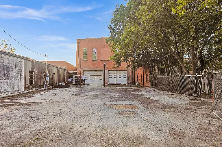 125 S Waco St #2 — Photo 7