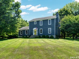 10 Deer Ln, Ledyard, CT 06339