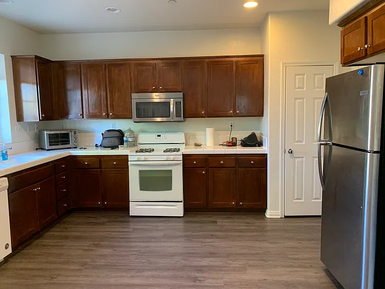 1581 Robin Marie Ct — Photo 6