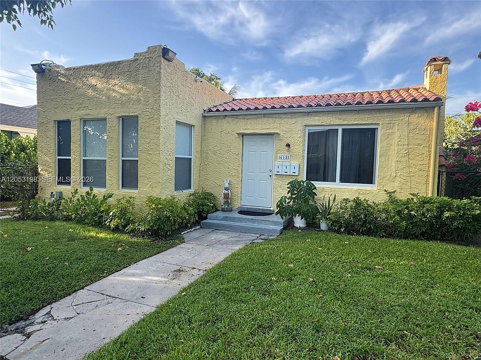 1st image of 618 30th St