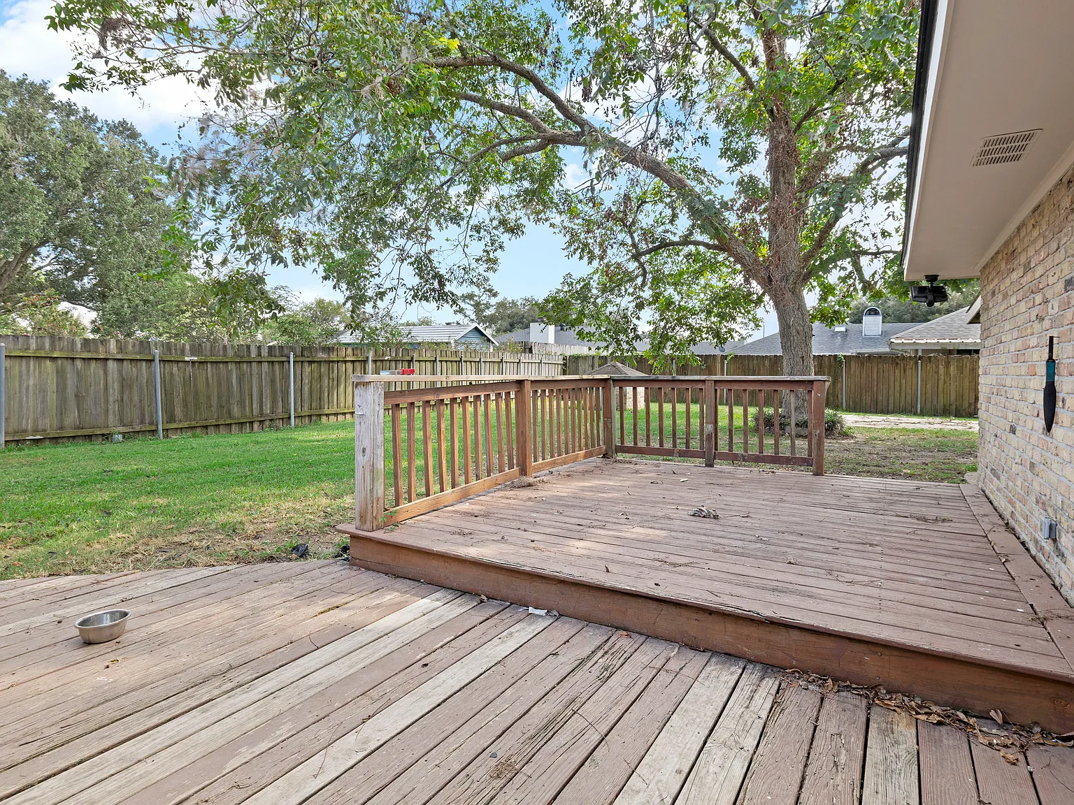 3 bed, 1575 sqft, $2,000 — Photo 3