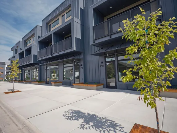 2472 Gallatin Green Blvd, Bozeman, MT 59718