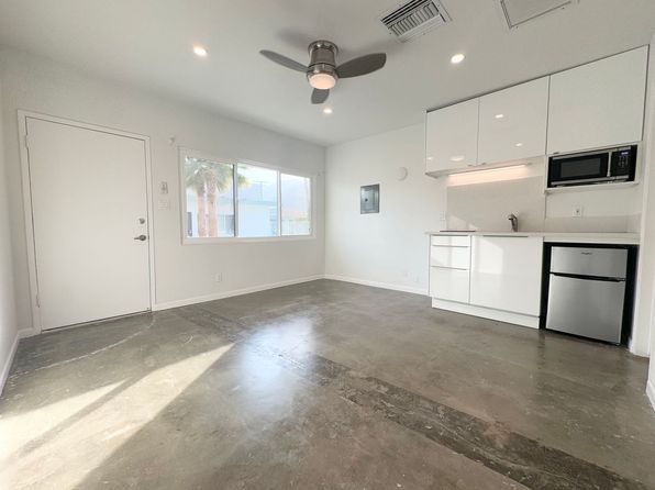 700 N Riverside Dr Unit 4