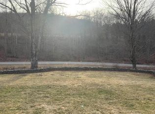 21 Gulf Brook Rd, Roscoe, NY 12776