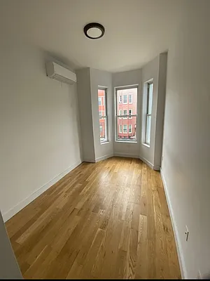 Rented by Suzuki Capital LLC | media 3