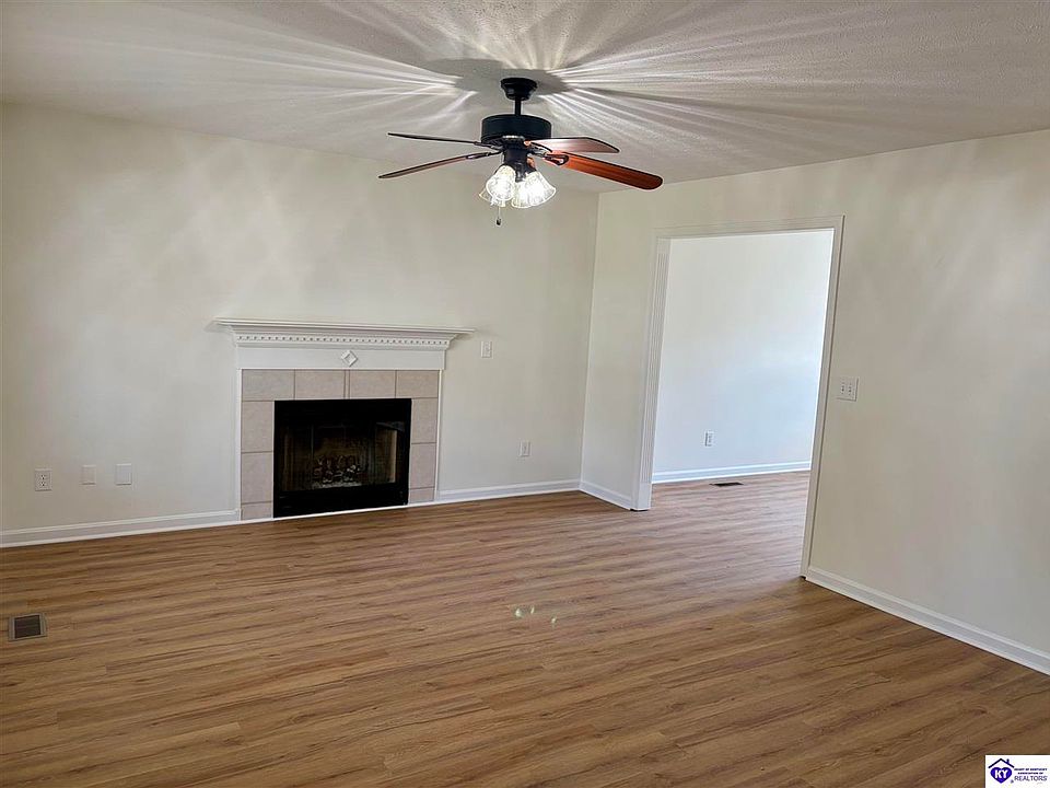 1st image of 132 Byerly Blvd