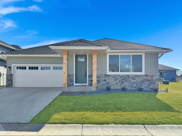 1261 Willowbrook Cir, Delano, MN 55328